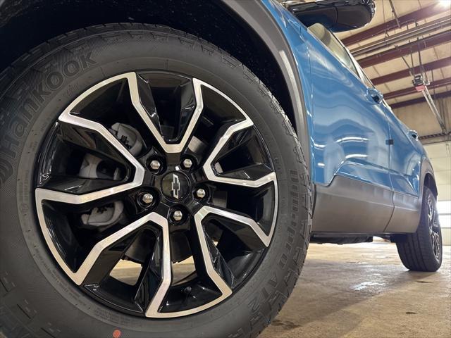 new 2025 Chevrolet TrailBlazer car, priced at $35,070