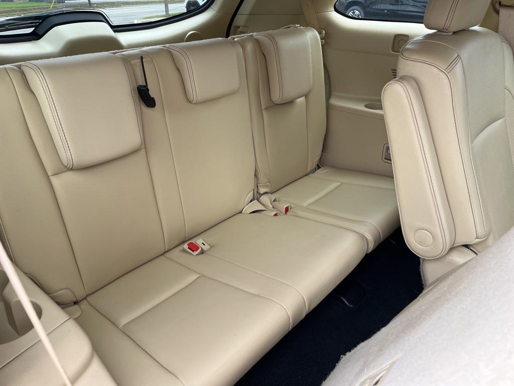 used 2015 Toyota Highlander car, priced at $20,822