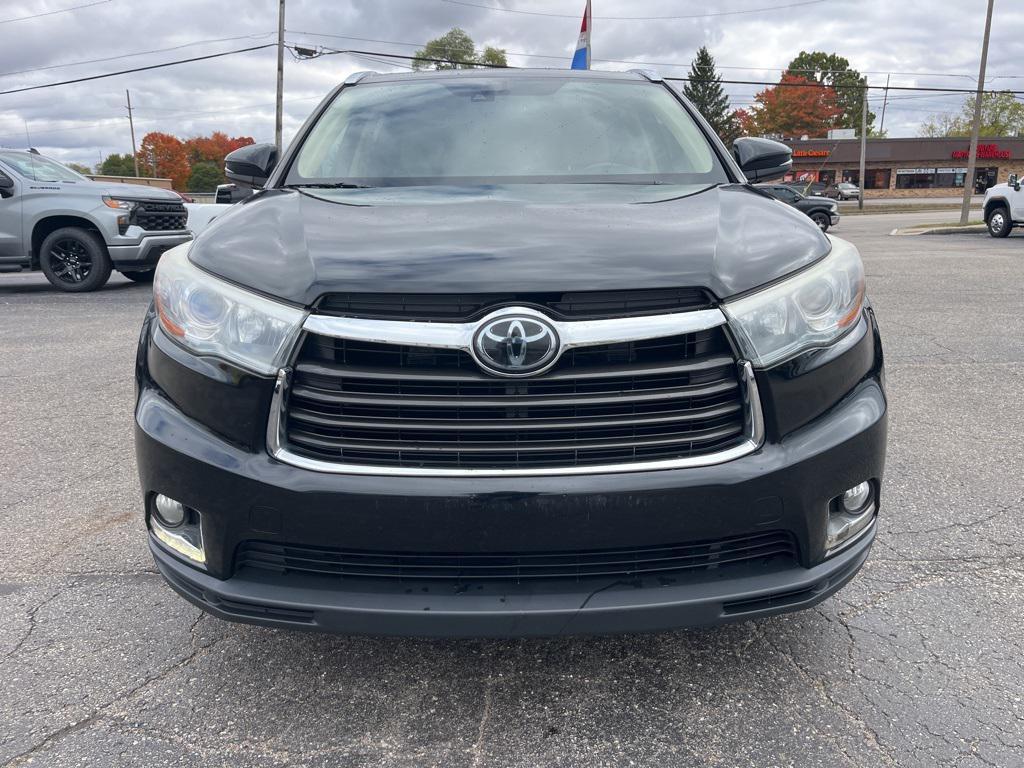 used 2015 Toyota Highlander car, priced at $20,822