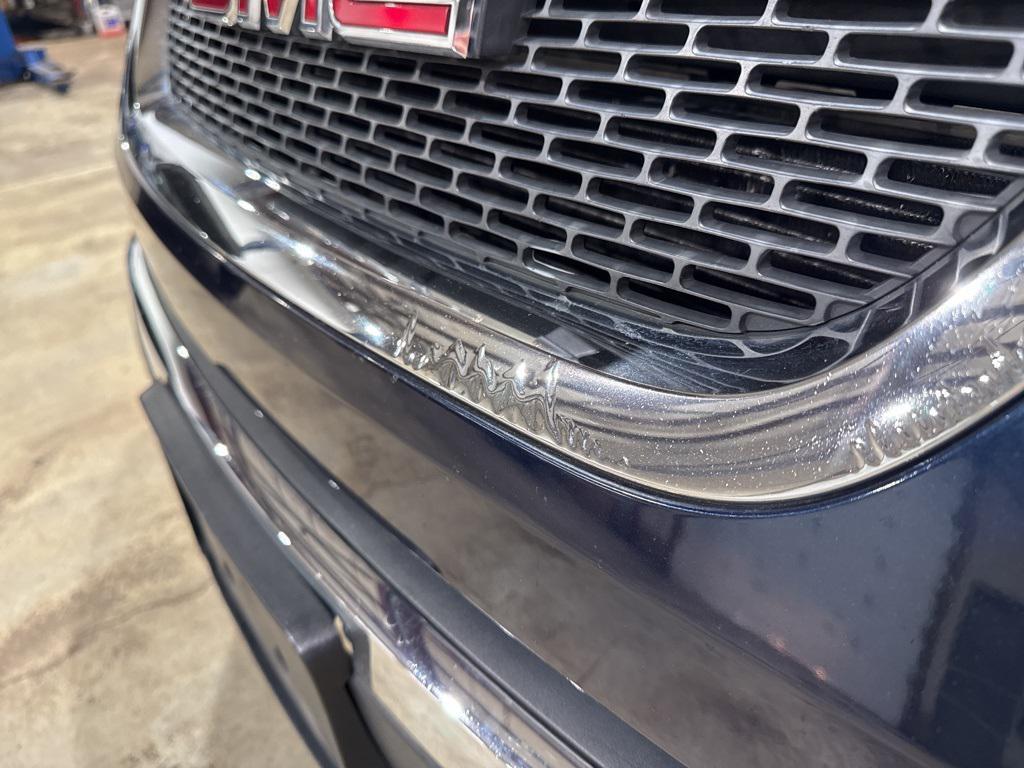 used 2012 GMC Acadia car, priced at $9,000