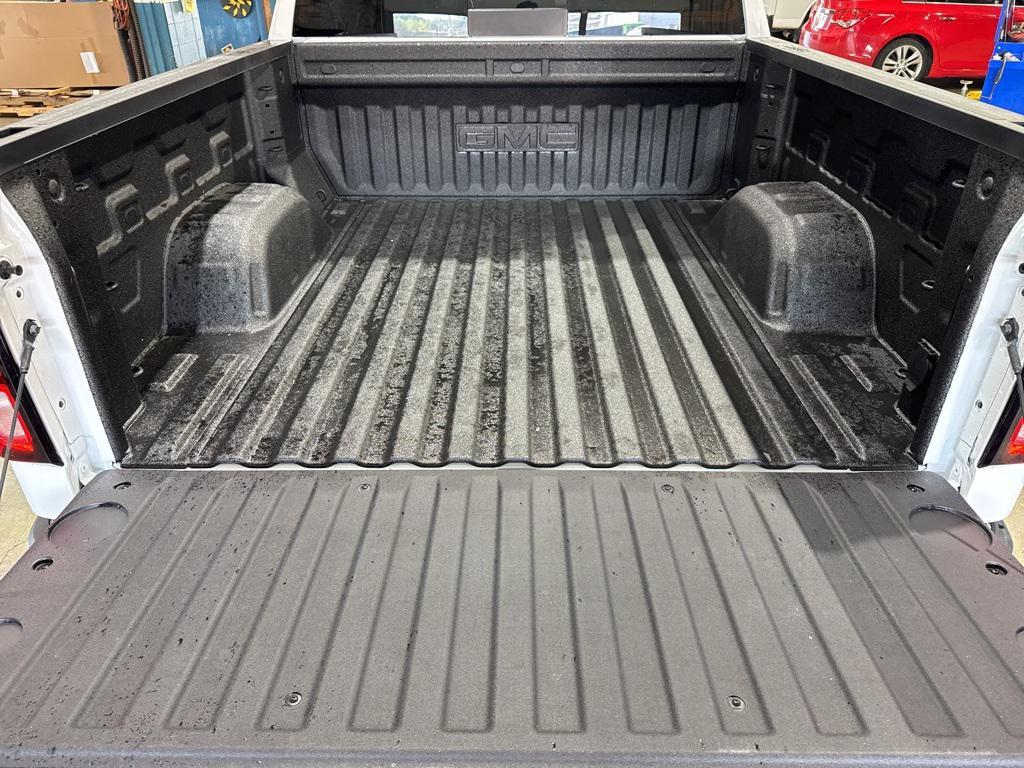 new 2026 GMC Sierra 1500 car, priced at $67,600