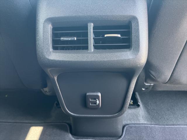 used 2023 Chevrolet Equinox car, priced at $23,994