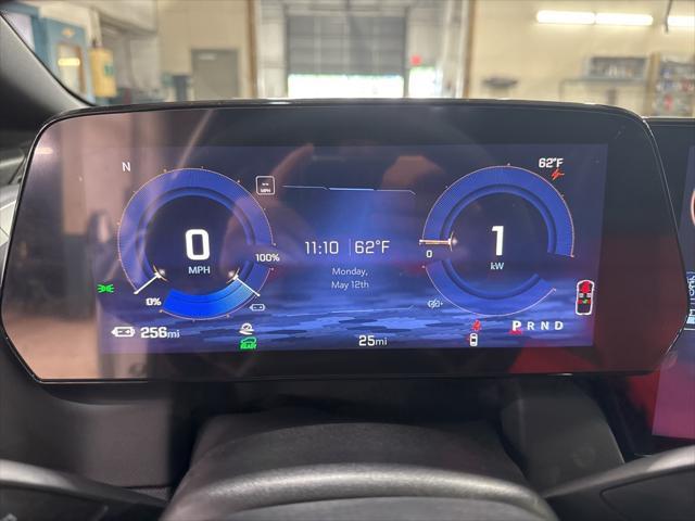new 2025 Chevrolet Equinox EV car, priced at $49,675