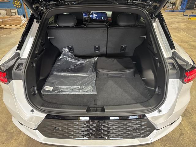 new 2025 Chevrolet Equinox EV car, priced at $49,675