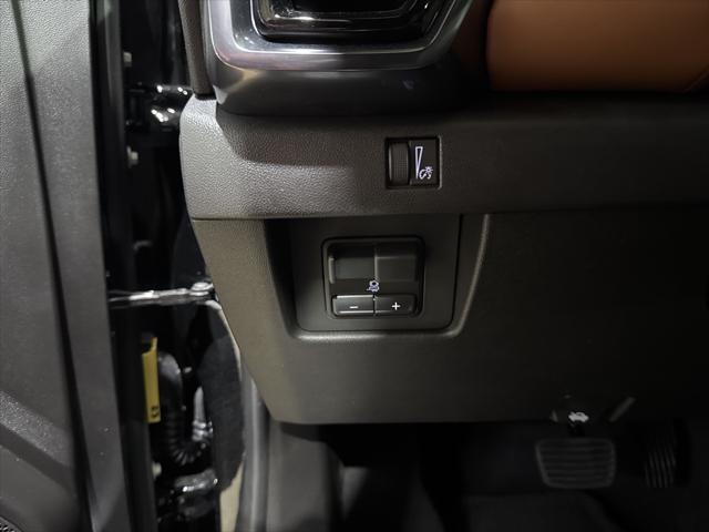 new 2025 GMC Canyon car, priced at $52,810