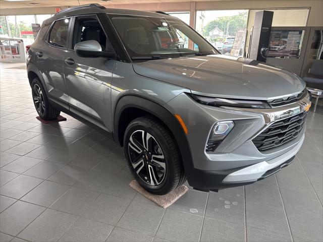 new 2025 Chevrolet TrailBlazer car, priced at $31,720