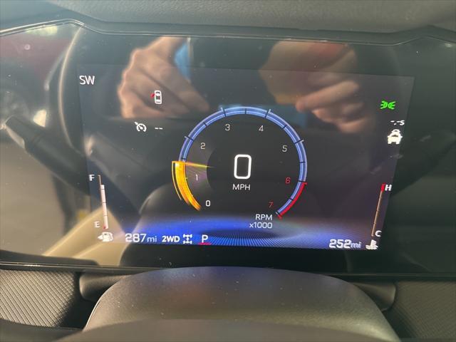 new 2025 Chevrolet TrailBlazer car, priced at $31,720