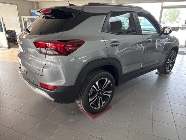 new 2025 Chevrolet TrailBlazer car, priced at $31,720
