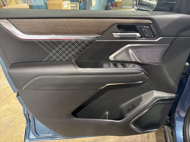 new 2025 GMC Acadia car, priced at $64,710