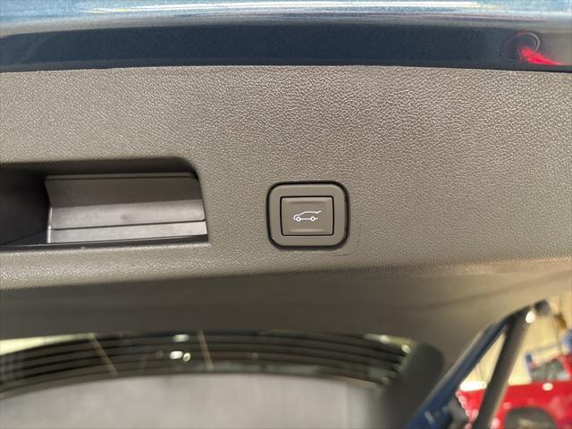 new 2025 GMC Acadia car, priced at $64,710