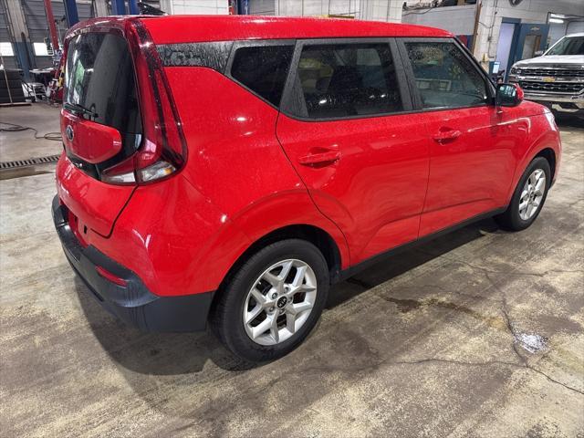 used 2021 Kia Soul car, priced at $13,998