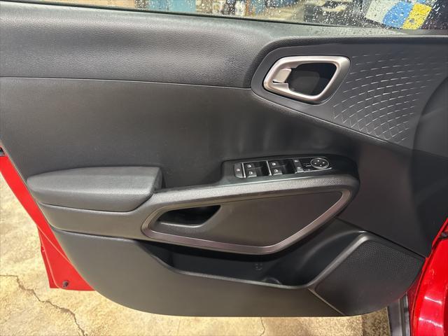 used 2021 Kia Soul car, priced at $13,998