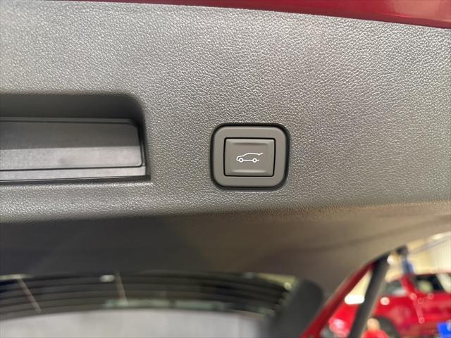 new 2025 GMC Acadia car, priced at $52,075