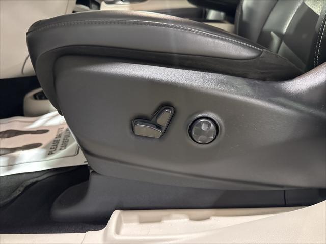 used 2023 Chrysler Pacifica car, priced at $26,500