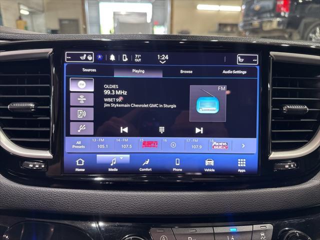 used 2023 Chrysler Pacifica car, priced at $26,500