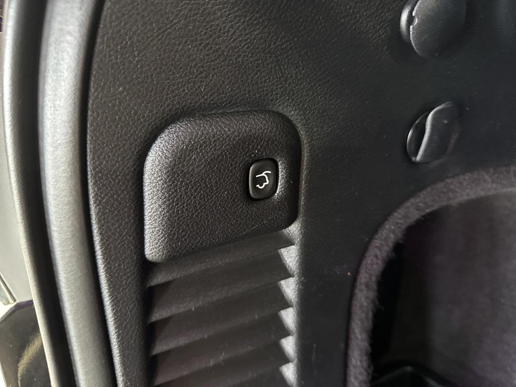 used 2014 Jeep Grand Cherokee car, priced at $9,500