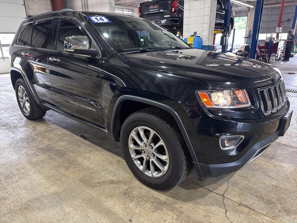 used 2014 Jeep Grand Cherokee car, priced at $9,500