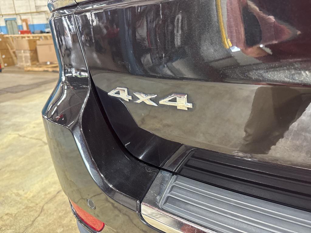 used 2014 Jeep Grand Cherokee car, priced at $9,500