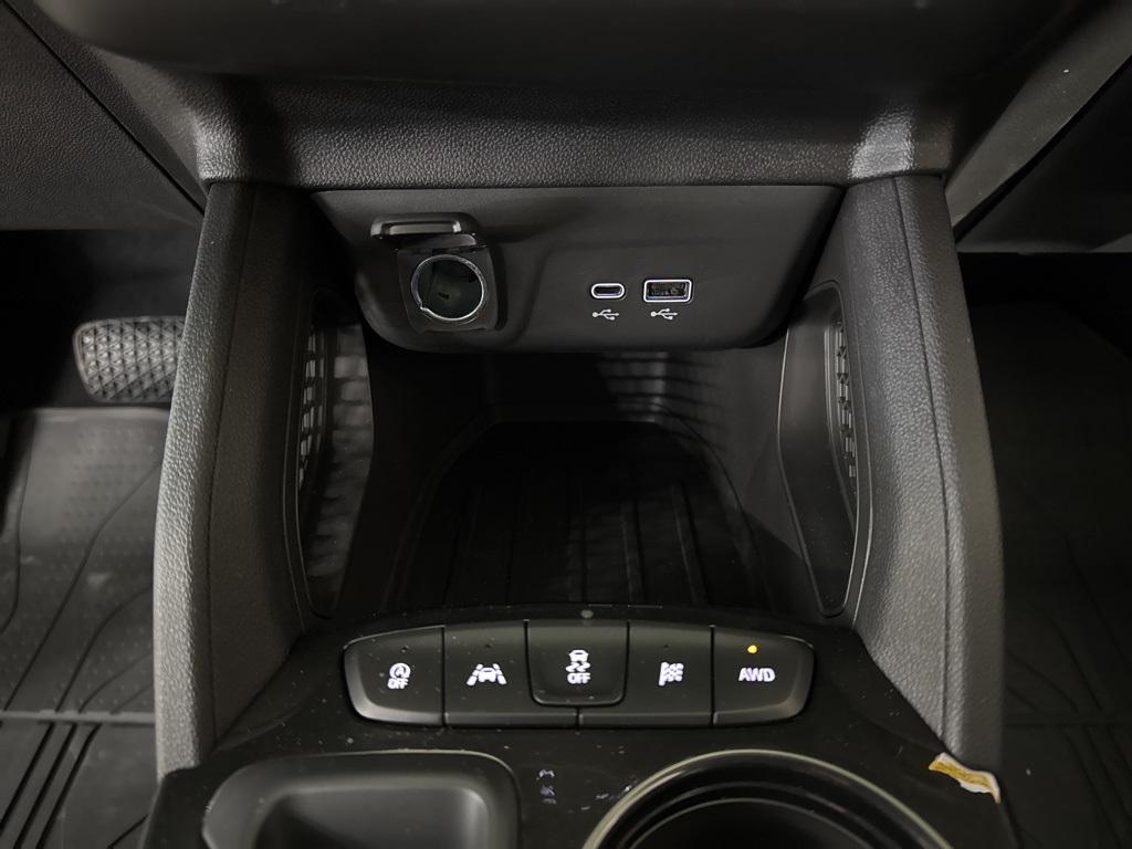 new 2025 Chevrolet TrailBlazer car, priced at $27,530