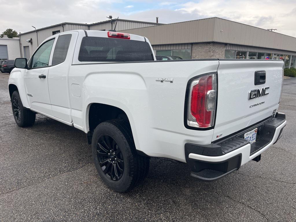 used 2022 GMC Canyon car, priced at $27,000