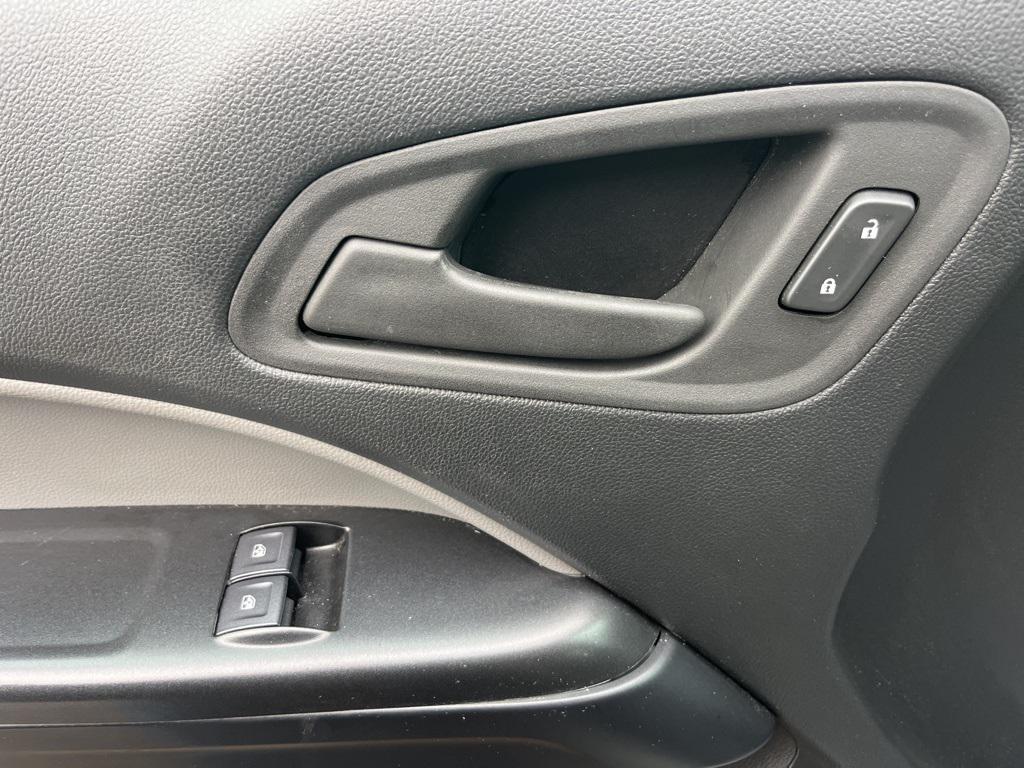 used 2022 GMC Canyon car, priced at $27,000