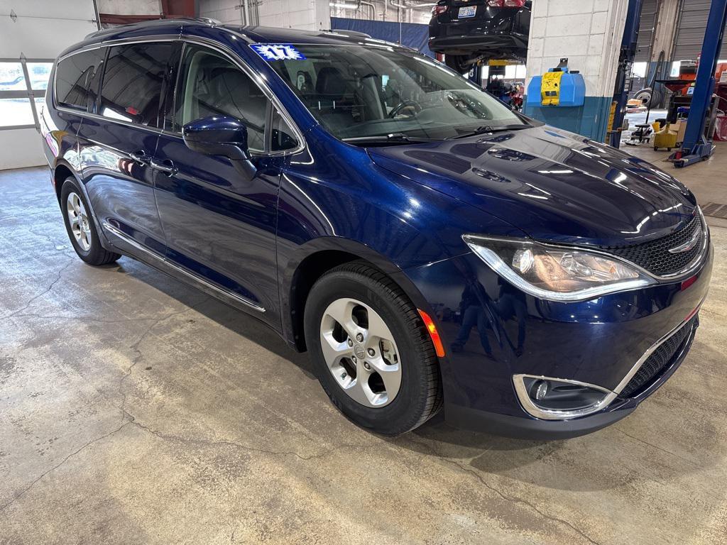 used 2017 Chrysler Pacifica car, priced at $15,989