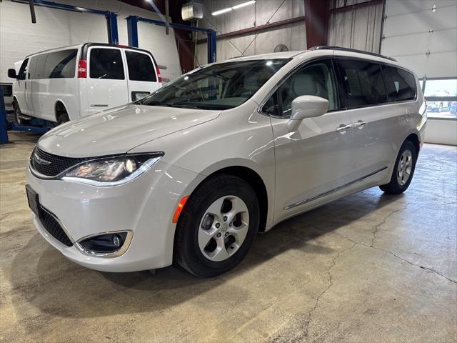 used 2017 Chrysler Pacifica car, priced at $16,894