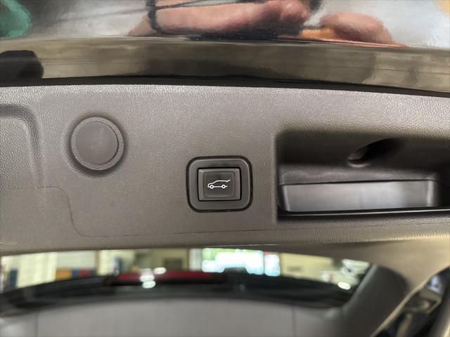 used 2022 Chevrolet Equinox car, priced at $21,651