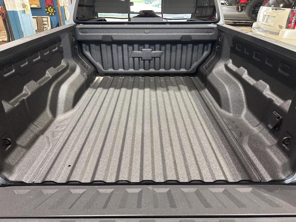 new 2025 Chevrolet Colorado car, priced at $43,935