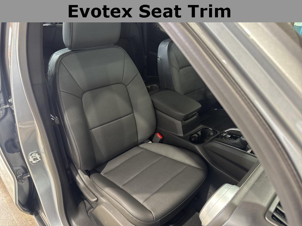 new 2025 Chevrolet Colorado car, priced at $43,935