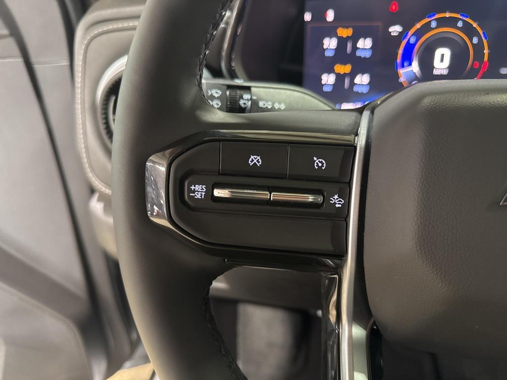 new 2025 Chevrolet Colorado car, priced at $43,935