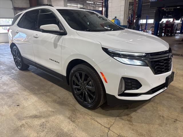 used 2022 Chevrolet Equinox car, priced at $18,000