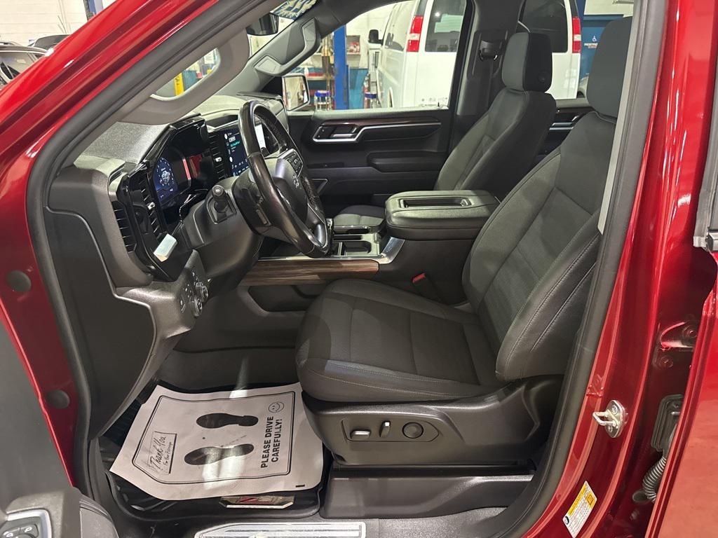 used 2022 Chevrolet Silverado 1500 car, priced at $43,994