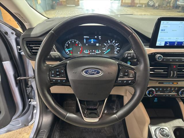 used 2022 Ford Escape car, priced at $17,994