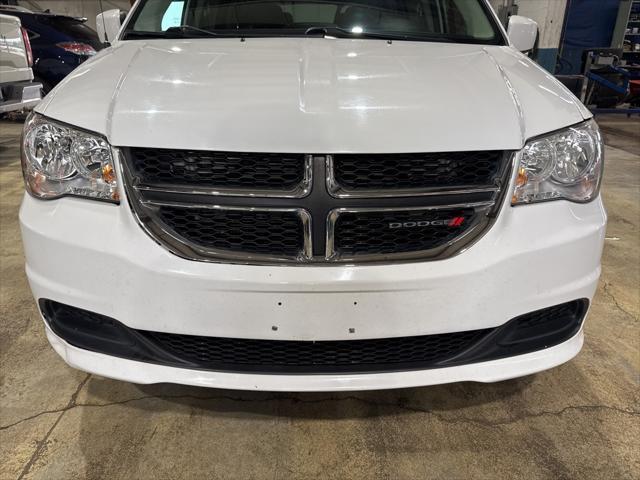 used 2016 Dodge Grand Caravan car, priced at $5,989
