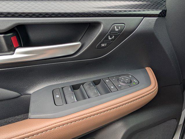 new 2025 Toyota Grand Highlander Hybrid car, priced at $66,845