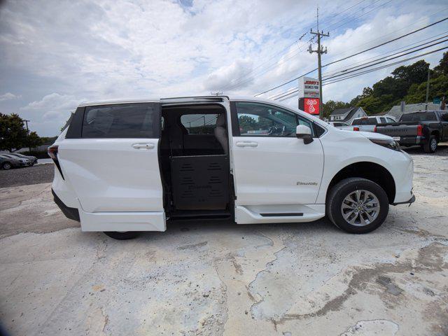 used 2024 Toyota Sienna car, priced at $72,988