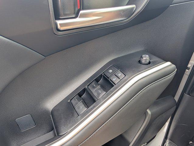 new 2025 Toyota Highlander car, priced at $48,278