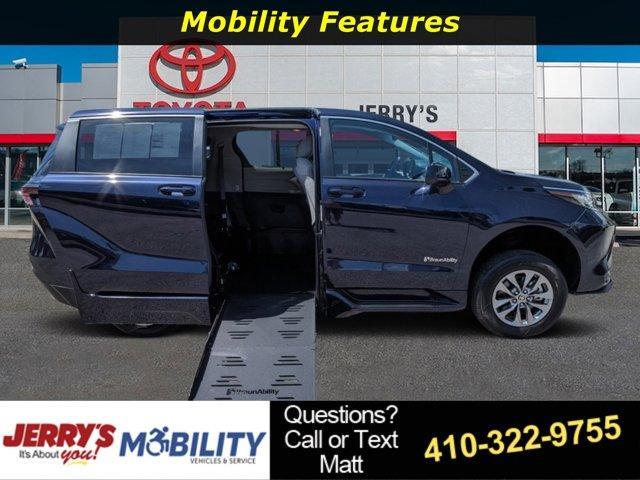 used 2023 Toyota Sienna car, priced at $73,888