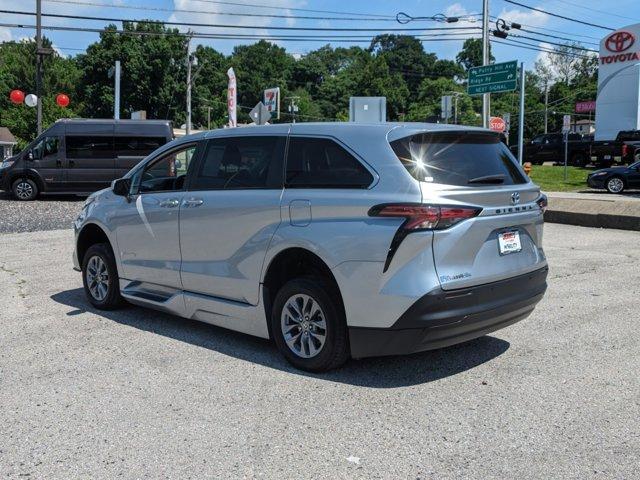 used 2022 Toyota Sienna car, priced at $67,149