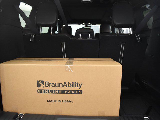 used 2025 Chrysler Pacifica car, priced at $91,149