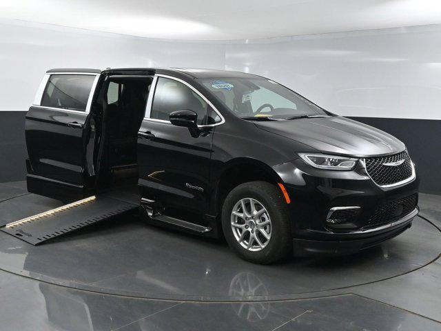 used 2025 Chrysler Pacifica car, priced at $91,149