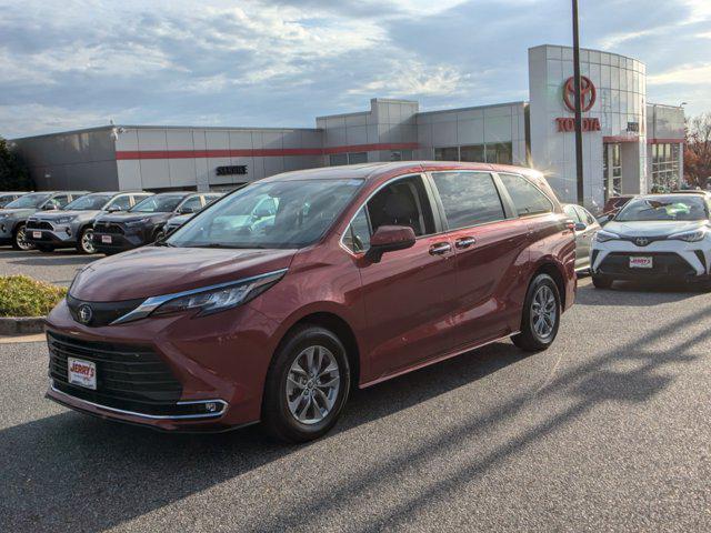 used 2023 Toyota Sienna car, priced at $46,777