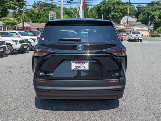 used 2024 Toyota Sienna car, priced at $75,622