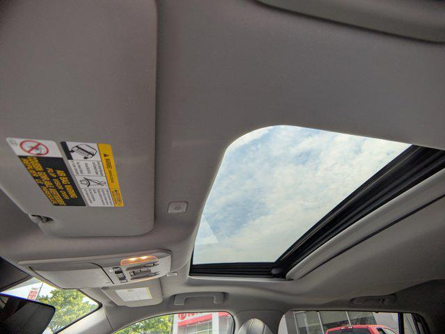 used 2024 Toyota Highlander car, priced at $40,977