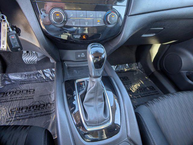 used 2019 Nissan Rogue car, priced at $16,377