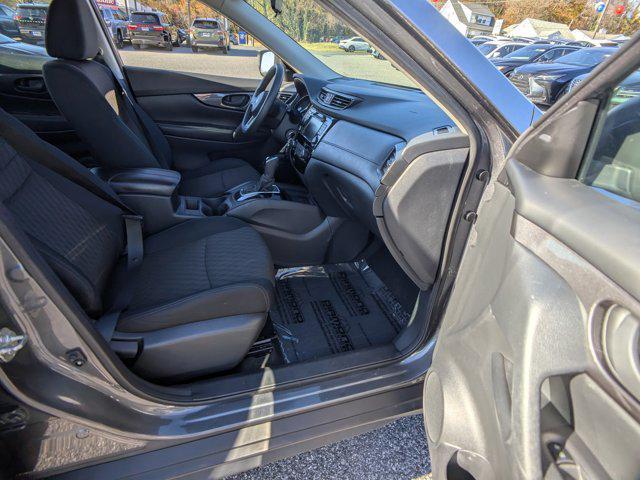 used 2019 Nissan Rogue car, priced at $16,377