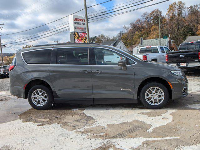 used 2022 Chrysler Pacifica car, priced at $47,998