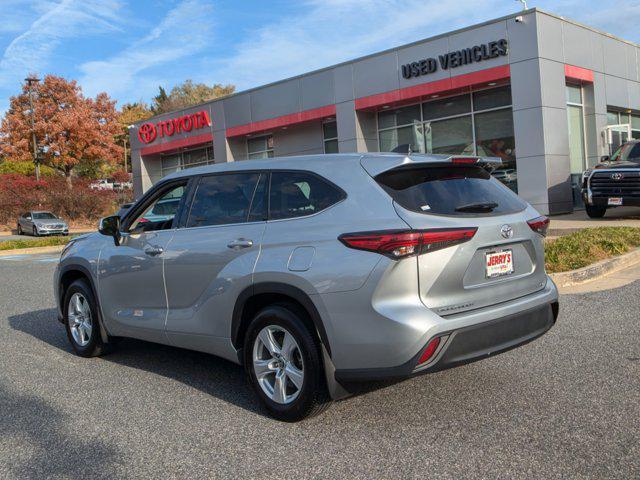 used 2022 Toyota Highlander car, priced at $32,960