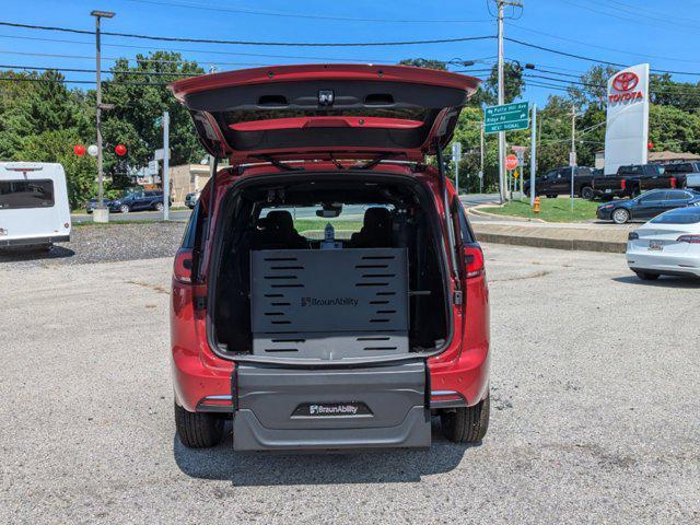 used 2024 Chrysler Pacifica car, priced at $62,922